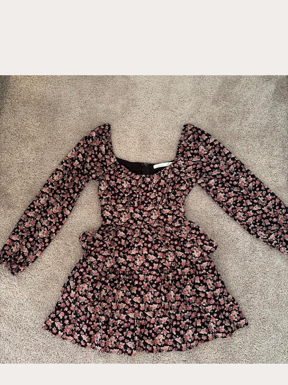 Altard state Black Floral Long-Sleeve Ruffled Dress